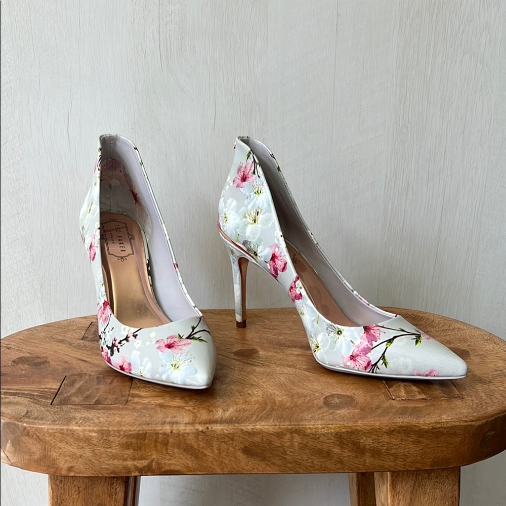 Ted Baker London Pink and White Floral Heels